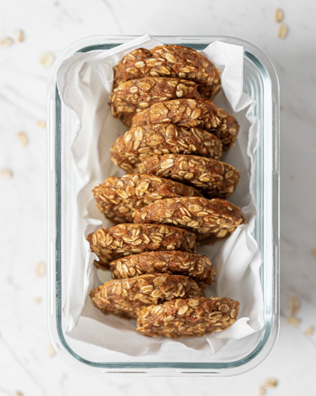 Biscoitos fáceis de café da manhã com aveia e banana, image size:1080x1350