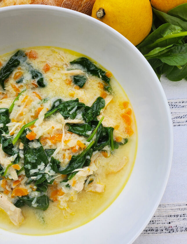 Lemony Chicken and Spinach Soup